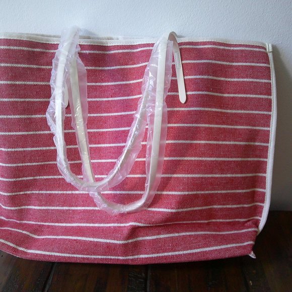 Lancome Paris Cosmetic Bag  New W/o Tags - Picture 2 of 4